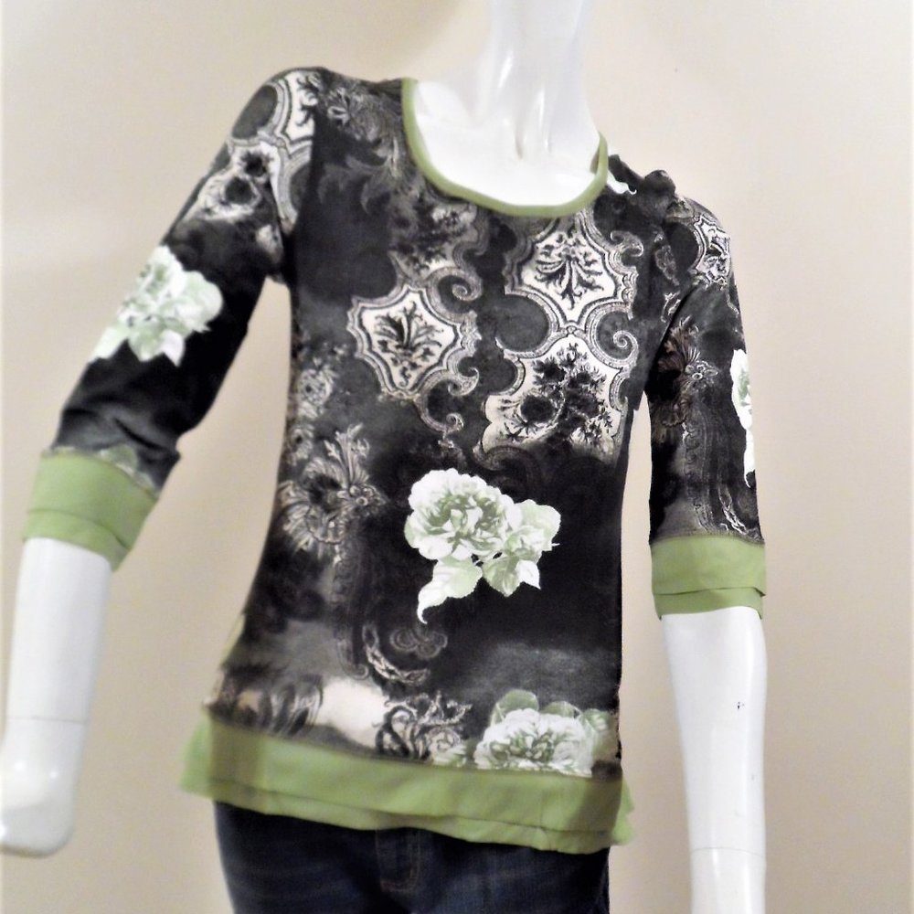 BEUTLER TOP  VISCOSE/LYCRA  NEW WITH TAG
